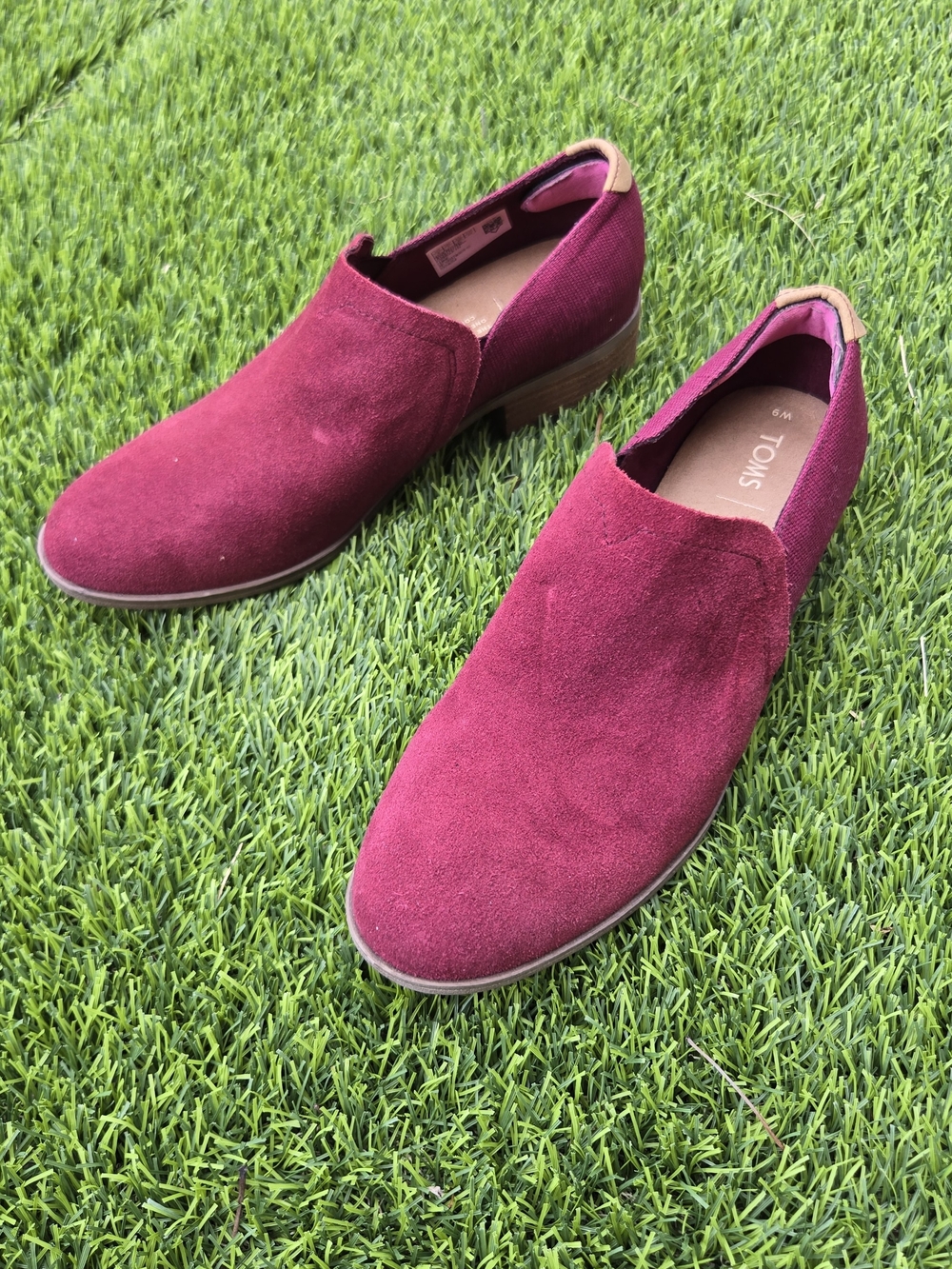 TOMS Men's Burgundy Suede Slip-On Loafers